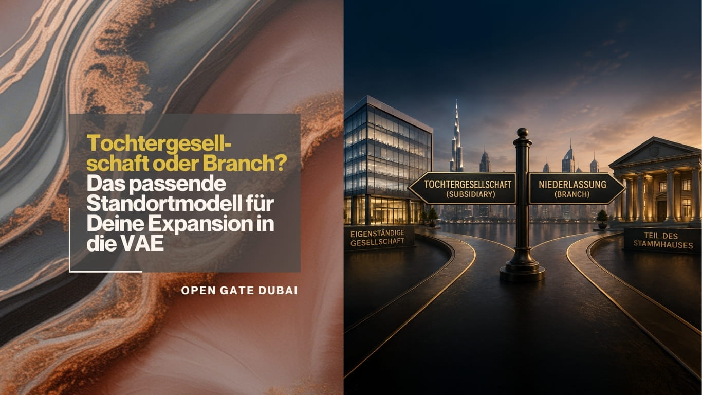 Titelbild zum Vergleich von Tochtergesellschaft und Niederlassung für eine Expansion in die VAE. Eine Weggabelung vor der Skyline Dubais führt links zu einer eigenständigen Tochtergesellschaft und rechts zu einer Branch als Teil des Stammhauses. Das Motiv visualisiert die strategische Entscheidung zwischen beiden Standortmodellen.
